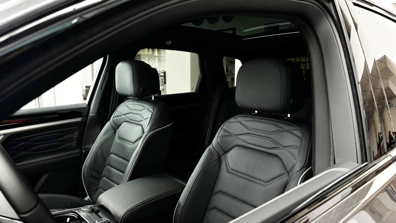 Зображення Touareg R-Line Platinum1 3.0 V6 TDI