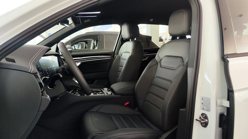 Зображення Touareg Silver 3.0 V6 TDI