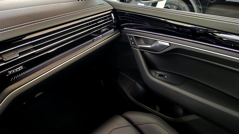 Зображення Touareg Silver 3.0 V6 TDI