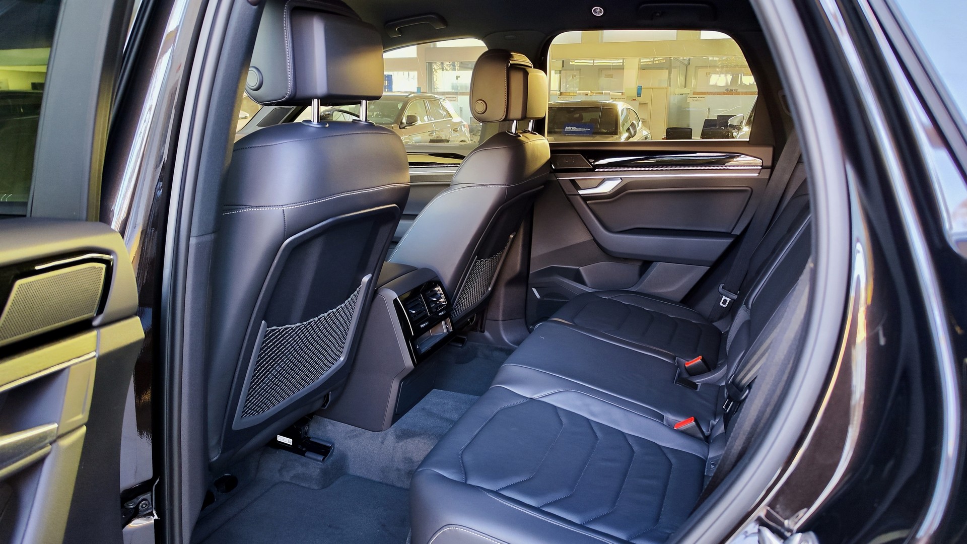 Зображення Touareg Silver 3.0 V6 TDI