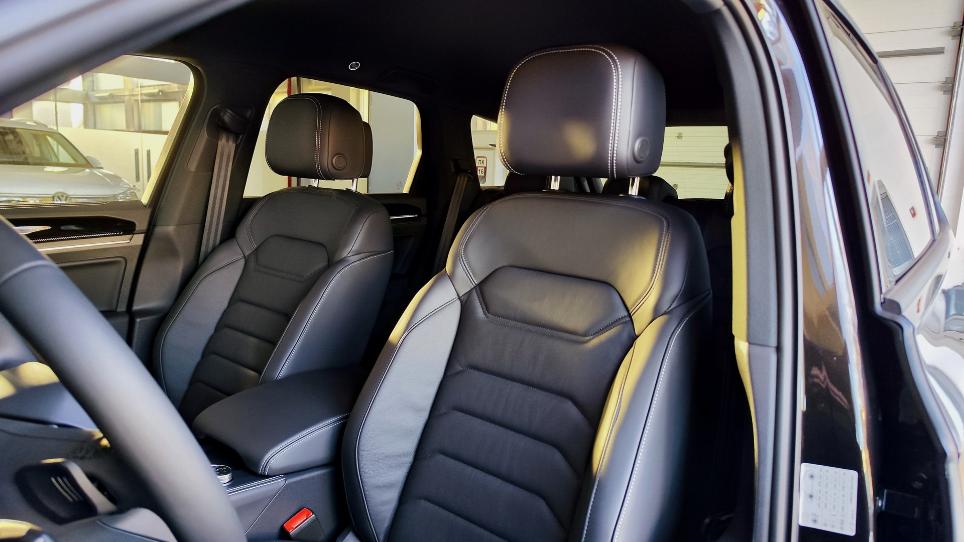 Зображення Touareg Silver 3.0 V6 TDI