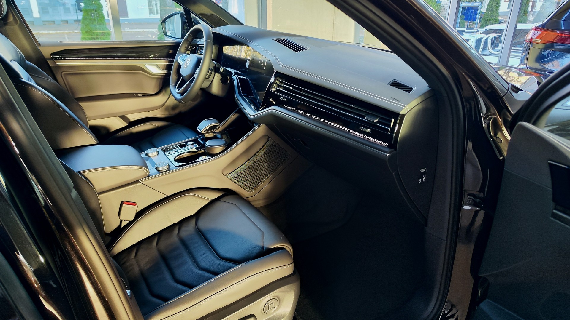 Зображення Touareg Silver 3.0 V6 TDI