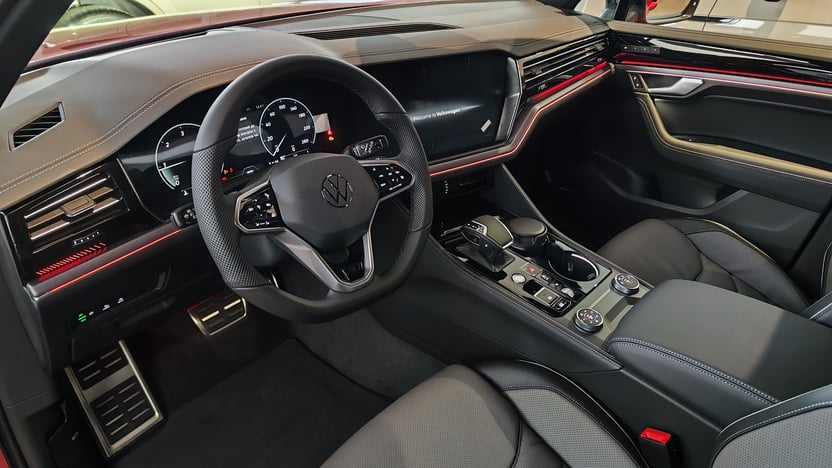 Зображення Touareg R-Line Platinum1 3.0 V6 TDI