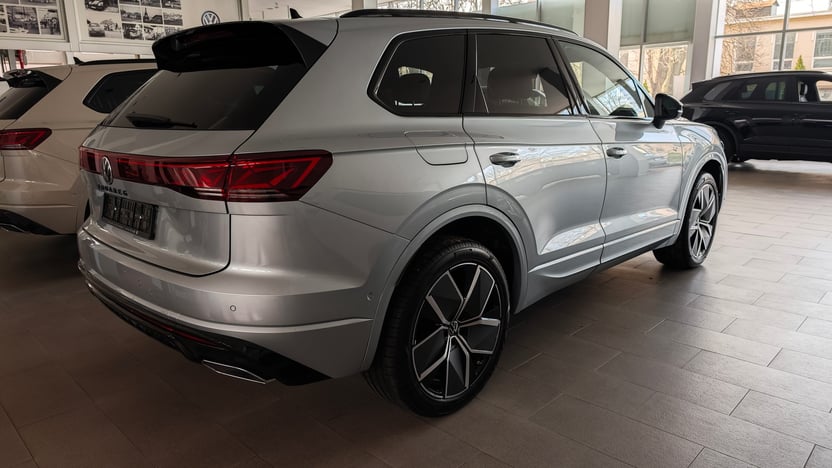 Зображення Touareg R-Line Platinum1 3.0 V6 TDI