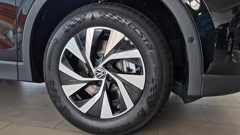 Зображення Tiguan Life 2.0 TDI FWD