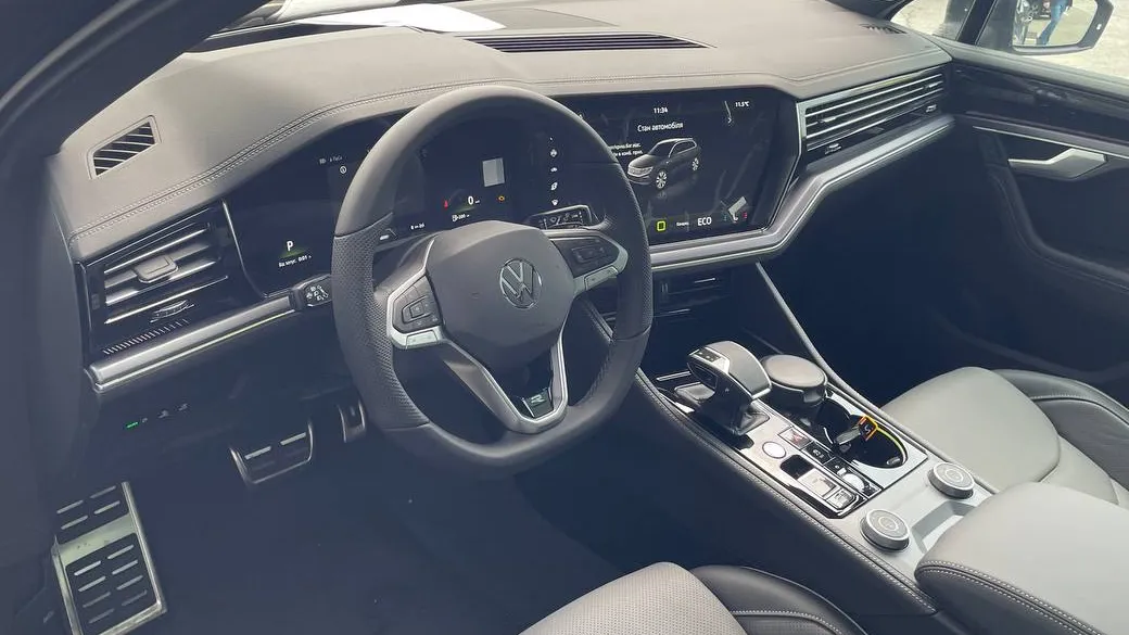 Зображення Touareg R-Line Platinum1 3.0 V6 TDI