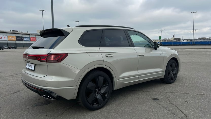 Зображення Touareg R-Line Platinum1 3.0 V6 TDI