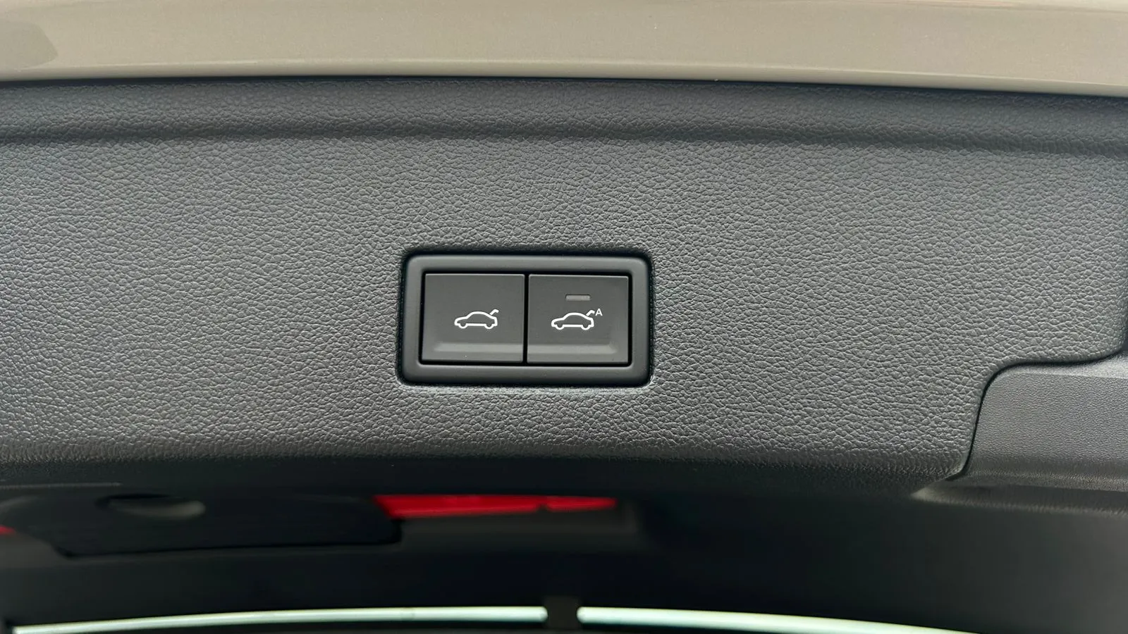 Зображення Touareg R-Line Platinum1 3.0 V6 TDI