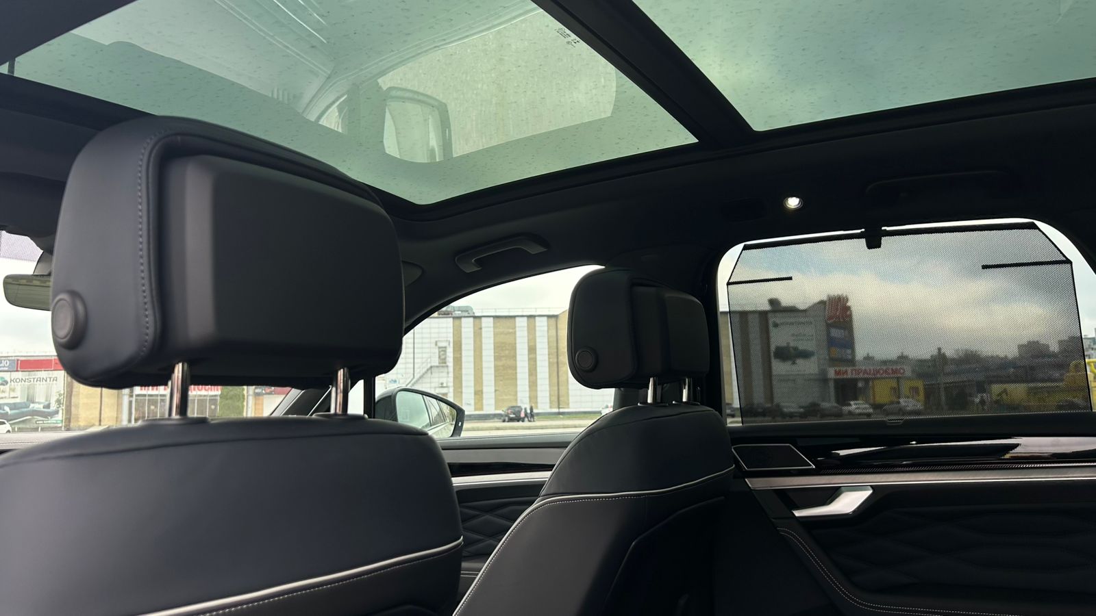 Зображення Touareg R-Line Platinum1 3.0 V6 TDI