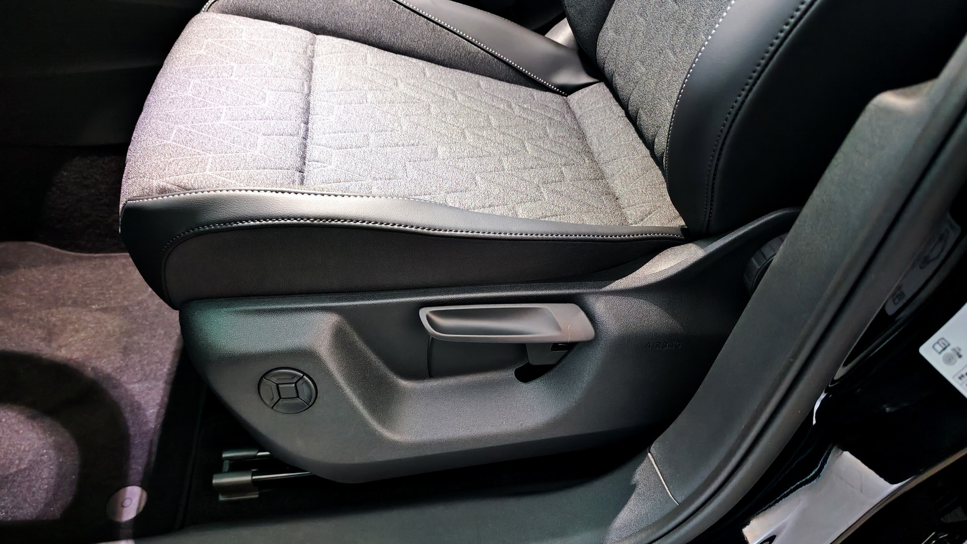 Зображення Tiguan Life 2.0 TDI FWD