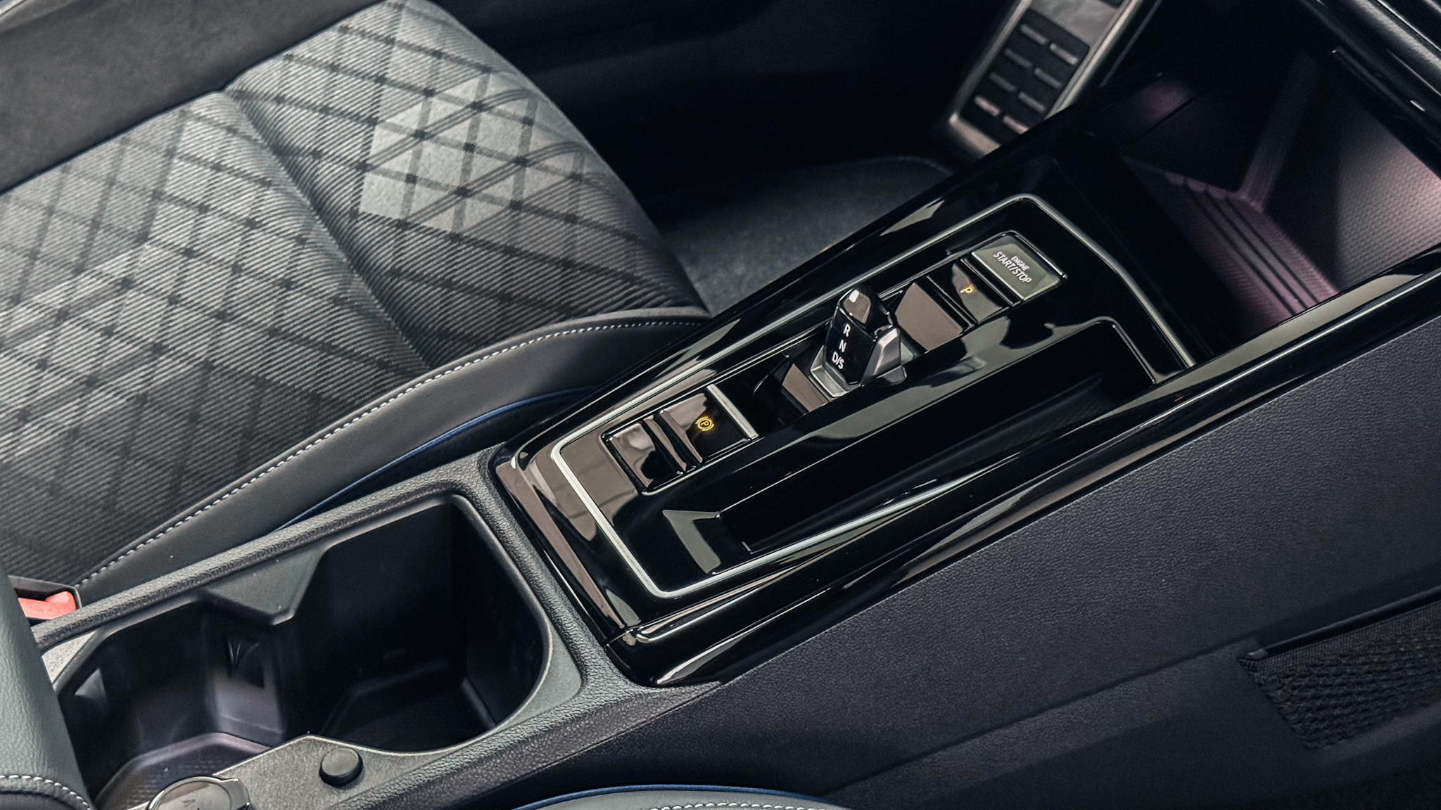 Зображення Golf R-Line 1.4 TSI