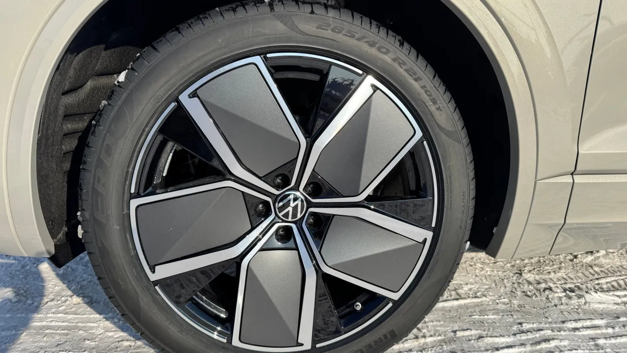 Зображення Touareg R-Line Platinum1 3.0 V6 TDI