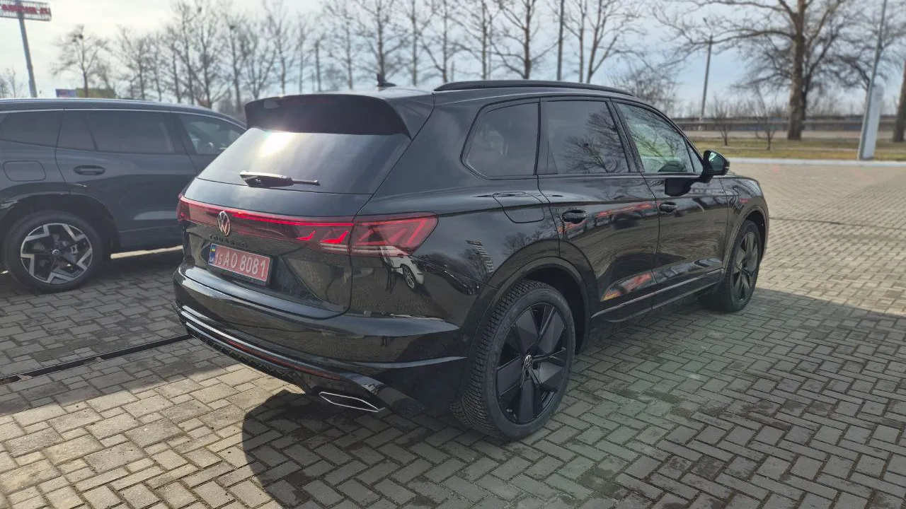 Зображення Touareg R-Line Platinum3 3.0 V6 TDI