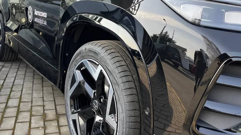 Зображення Новий Tayron R-Line Platinum 2.0 TSI 4M