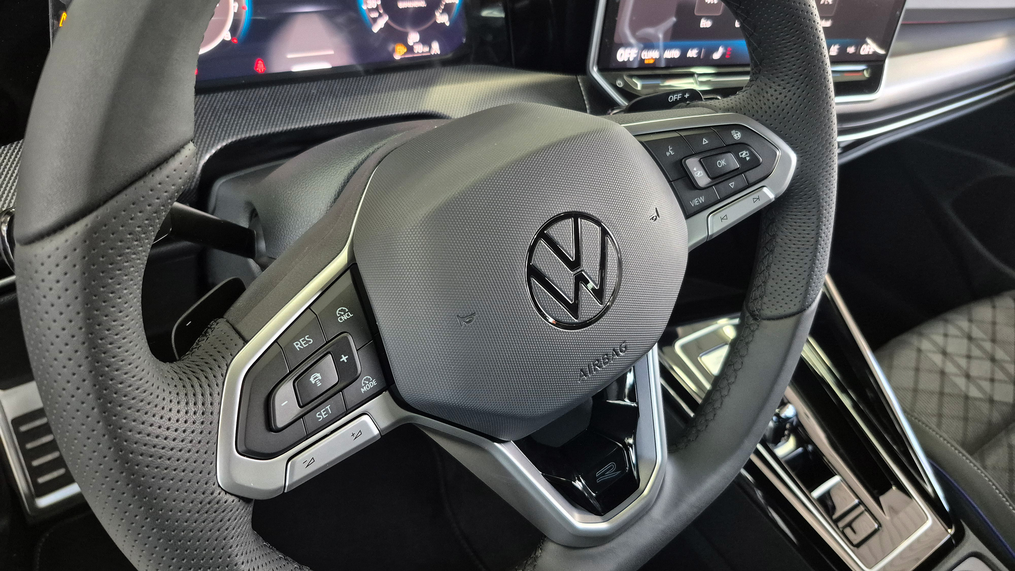 Зображення Golf R-Line 1.4 TSI