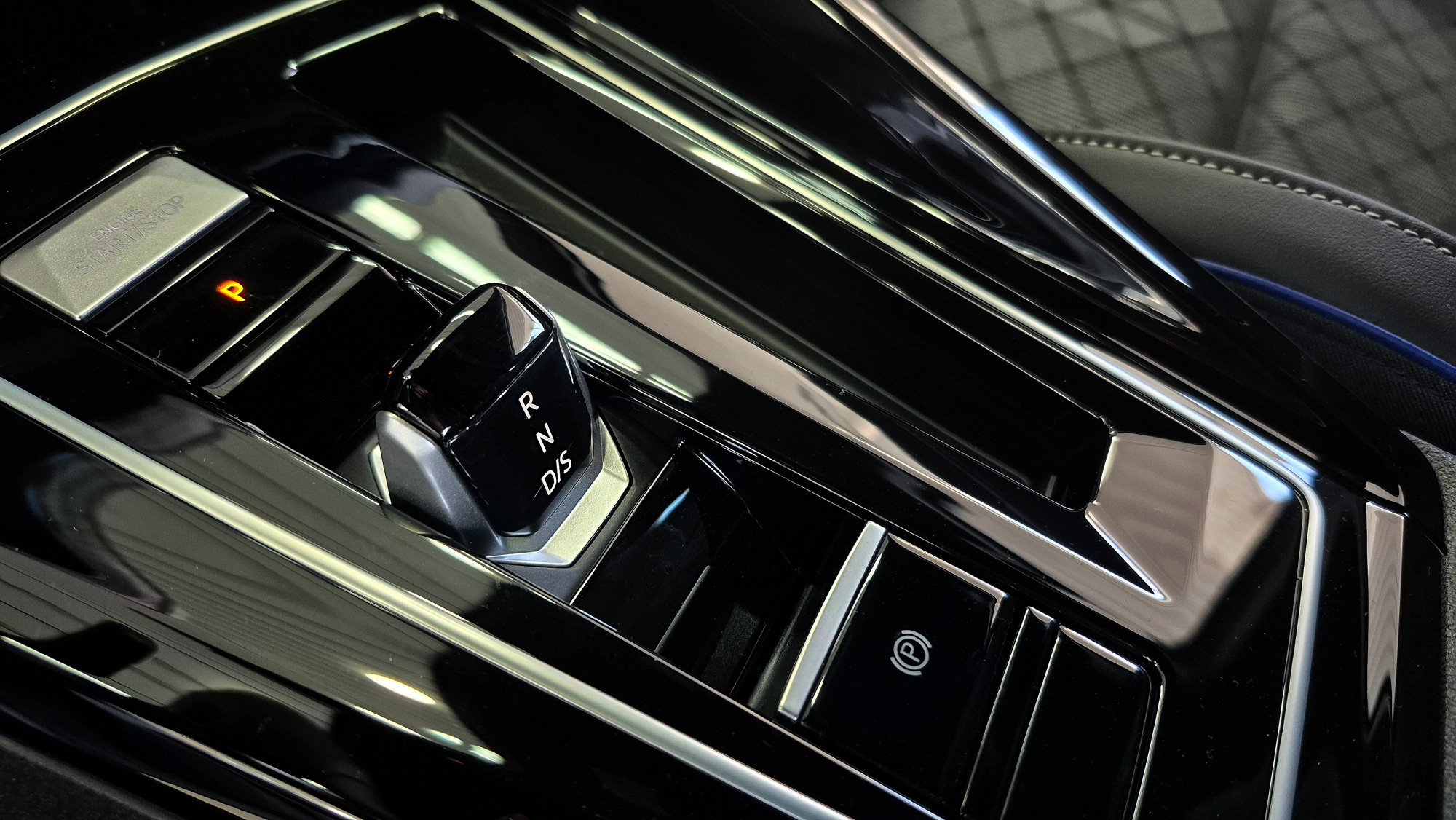 Зображення Golf R-Line 1.4 TSI