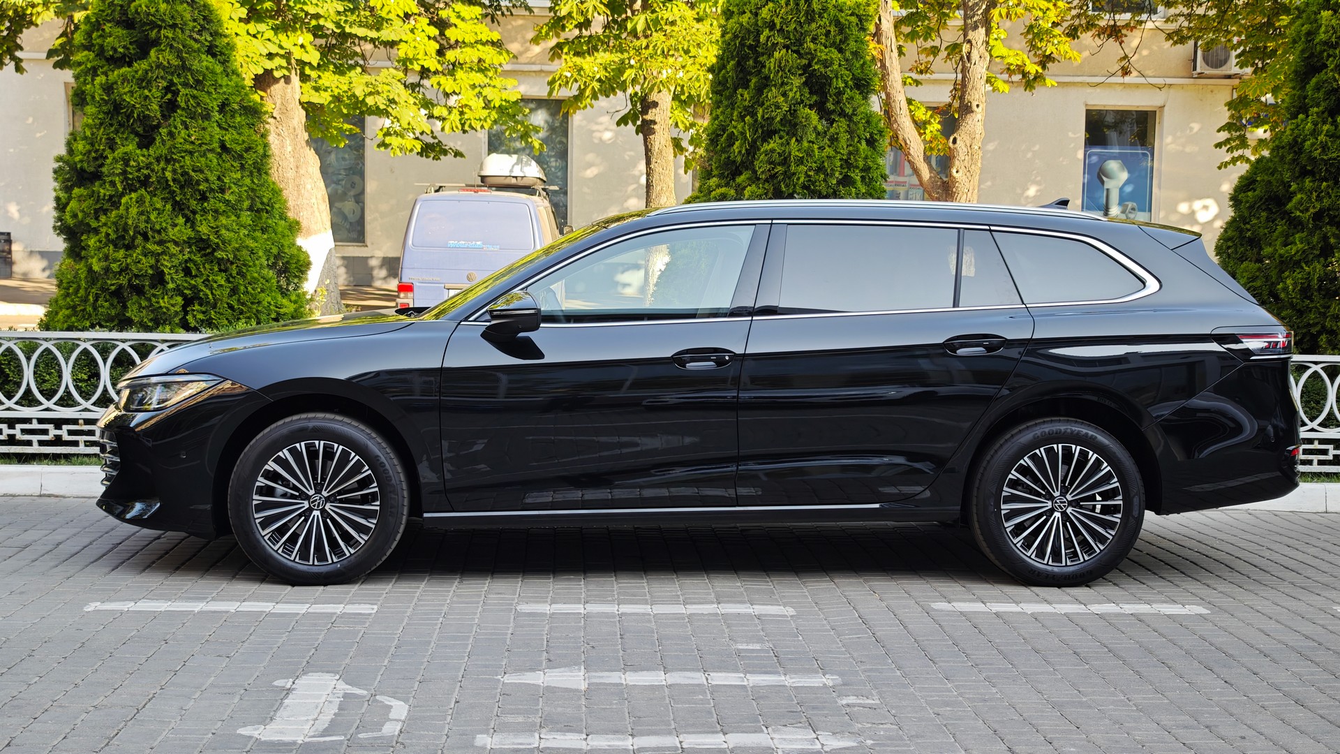 Зображення Новий Passat Elegance 1.5 eTSI