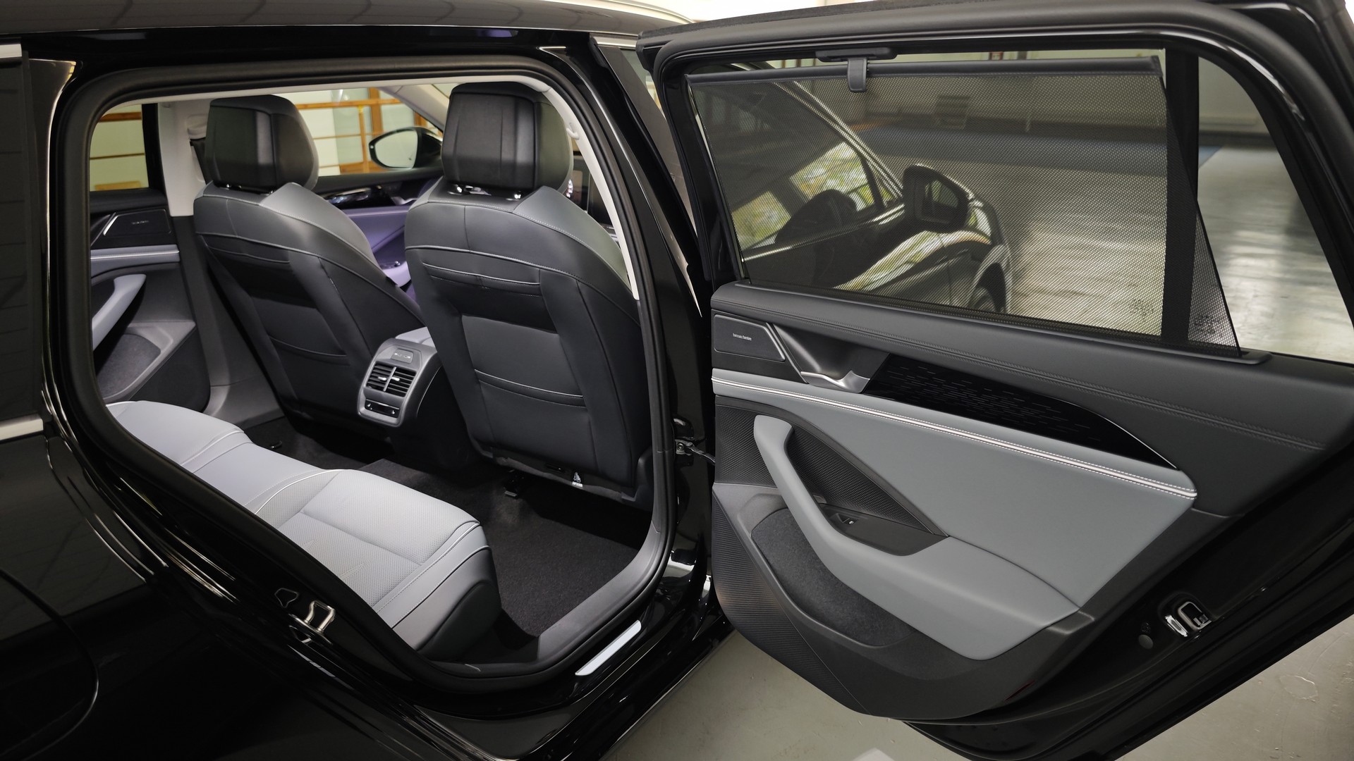 Зображення Новий Passat Elegance 1.5 eTSI