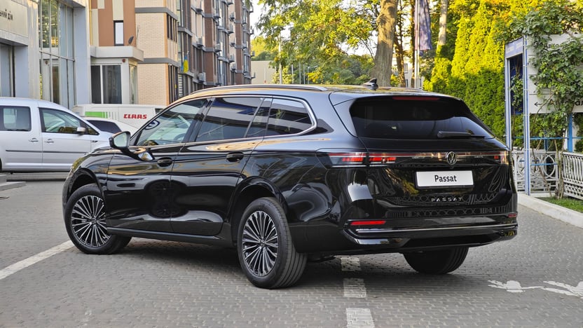 Зображення Новий Passat Elegance 1.5 eTSI