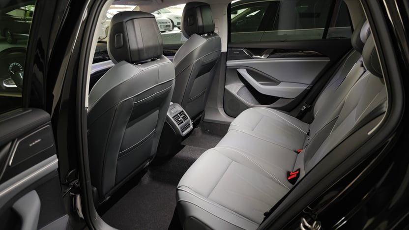 Зображення Новий Passat Elegance 1.5 eTSI