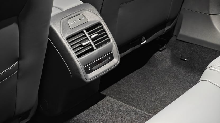 Зображення Новий Passat Elegance 1.5 eTSI