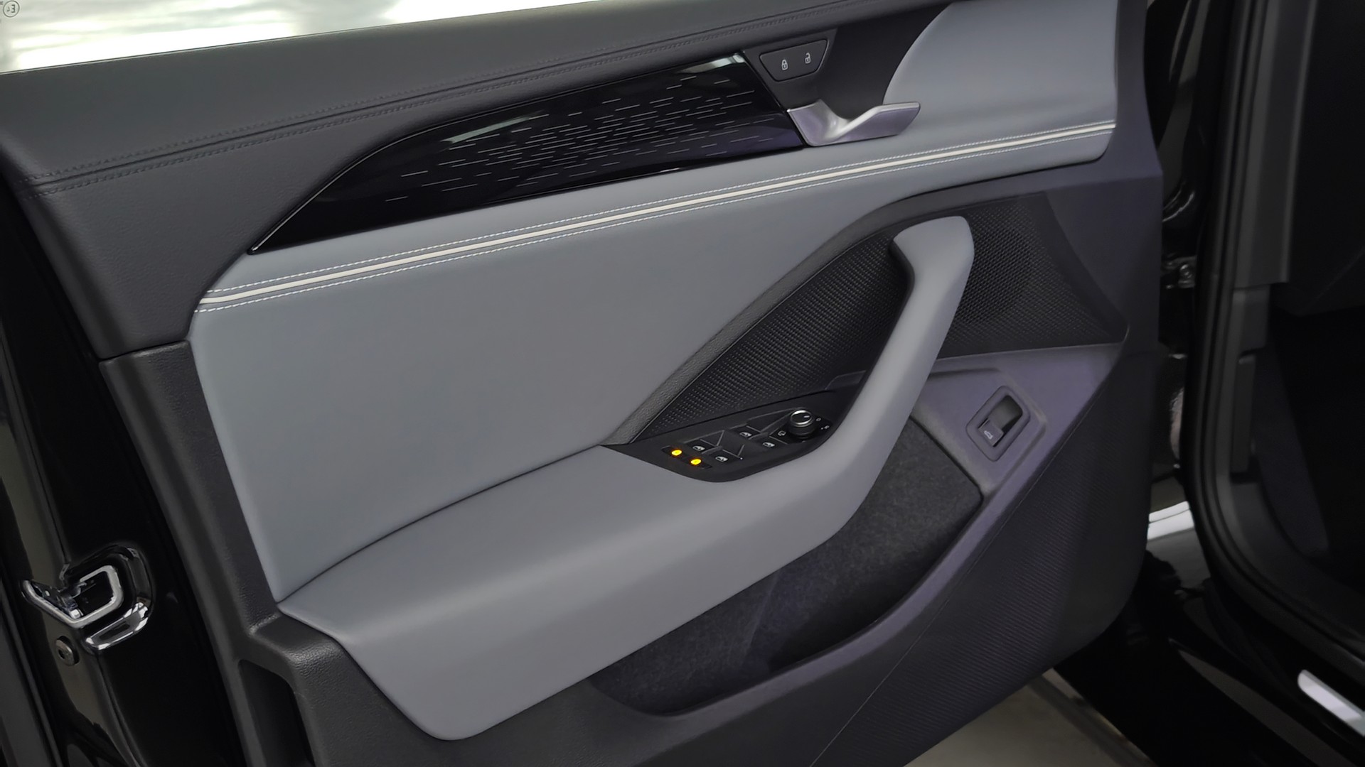 Зображення Новий Passat Elegance 1.5 eTSI