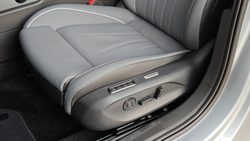 Зображення Новий Passat Elegance 2.0 TDI