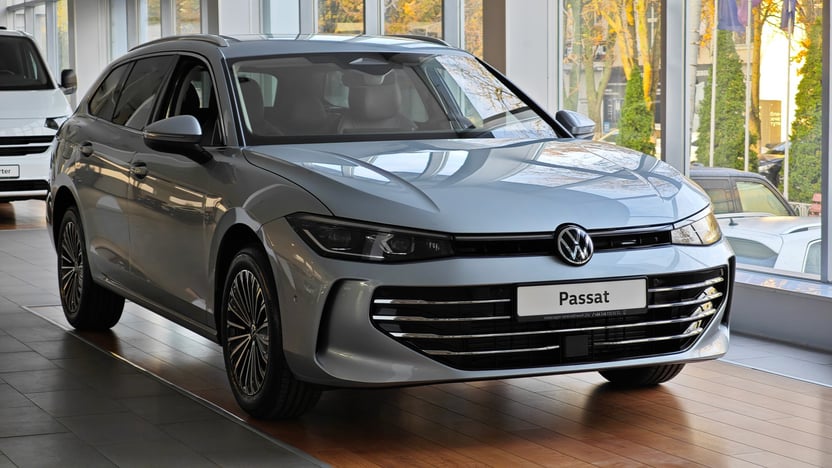 Зображення Новий Passat Elegance 2.0 TDI