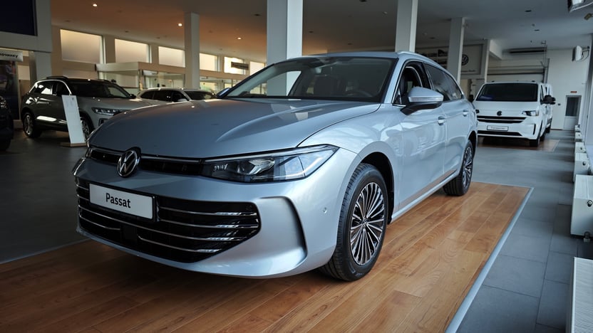 Зображення Новий Passat Elegance 2.0 TDI