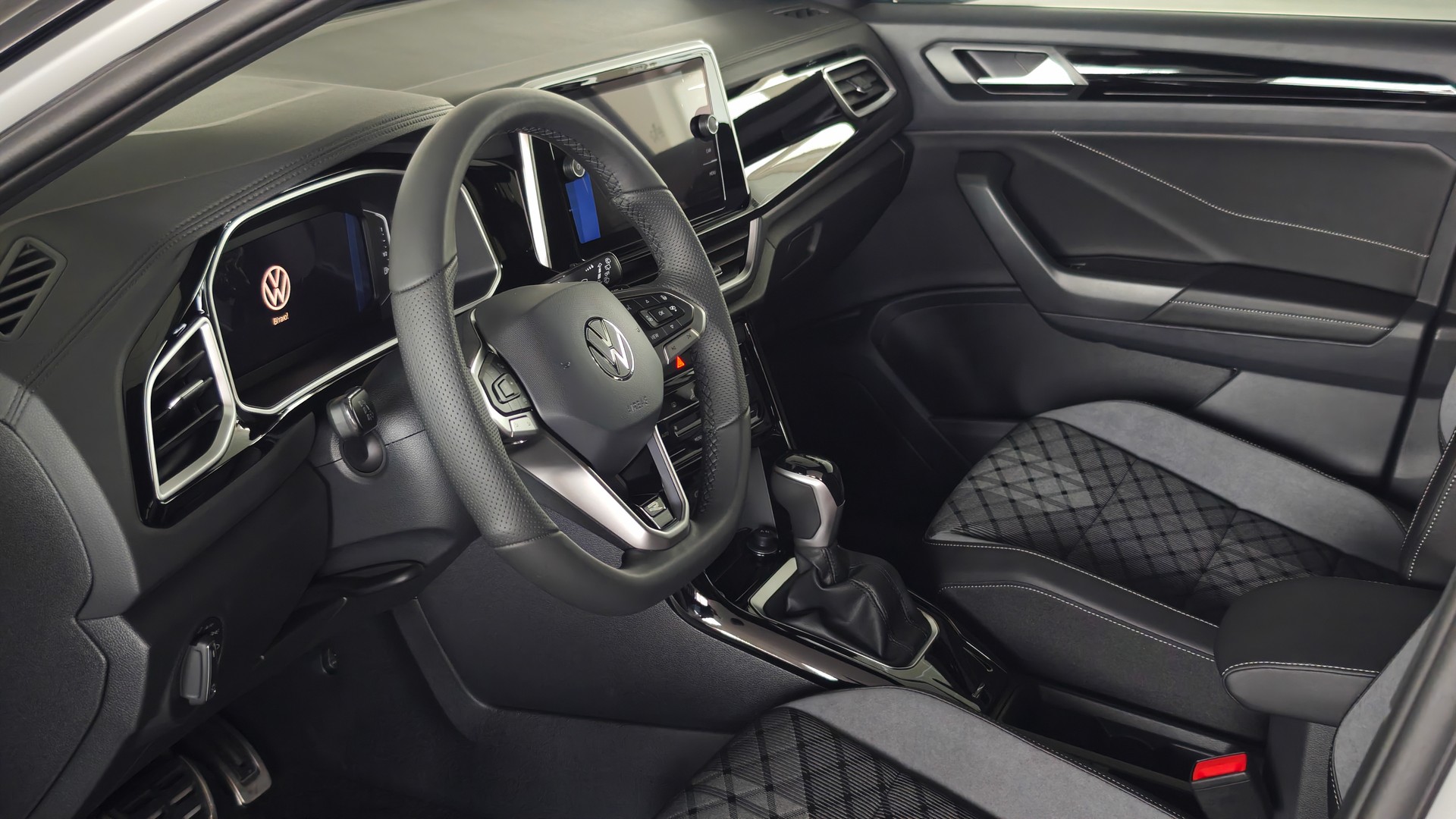 Зображення T-Roc R-Line+ 1.4 TSI