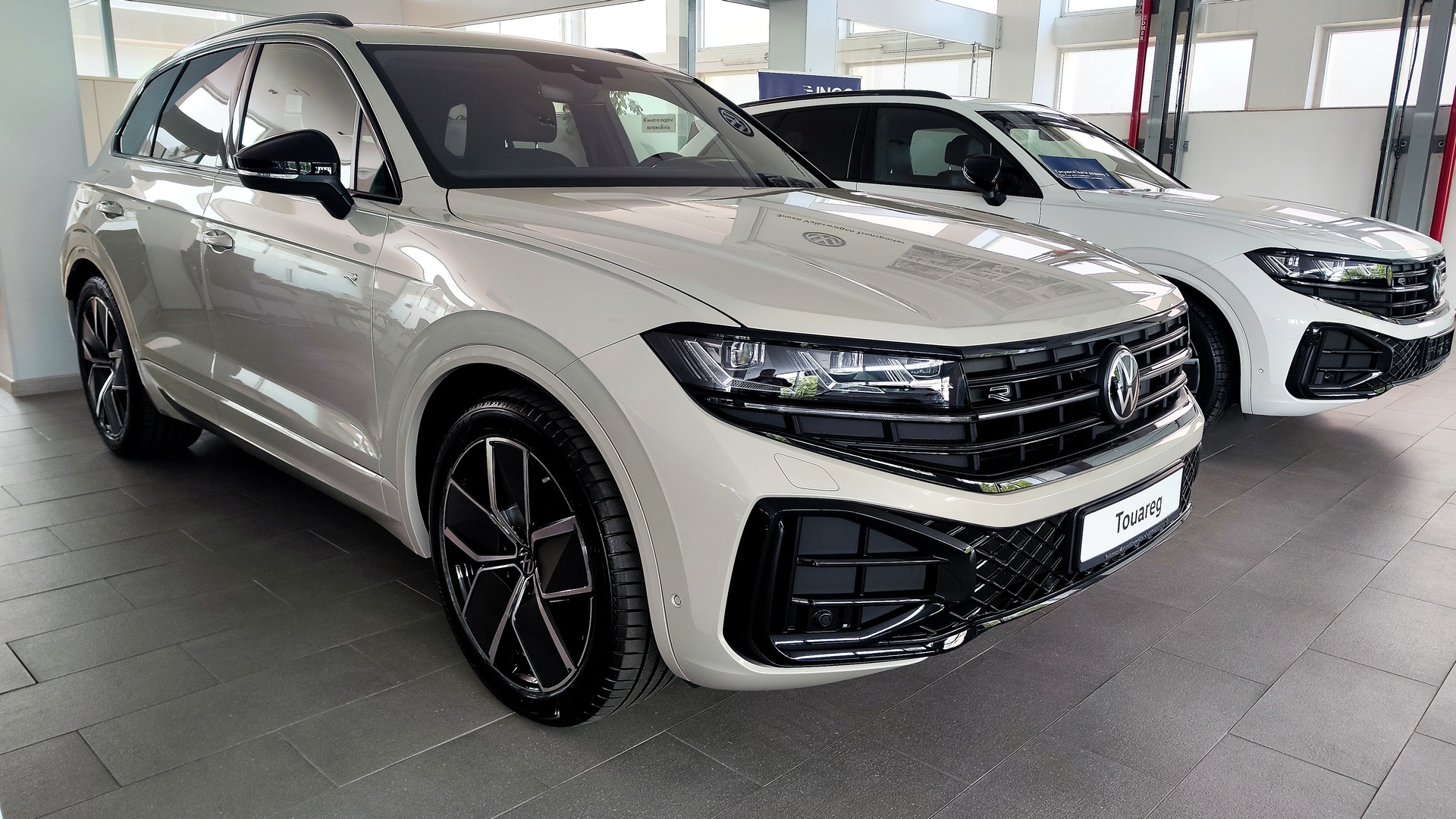 Зображення Touareg R-Line Platinum1 3.0 V6 TDI