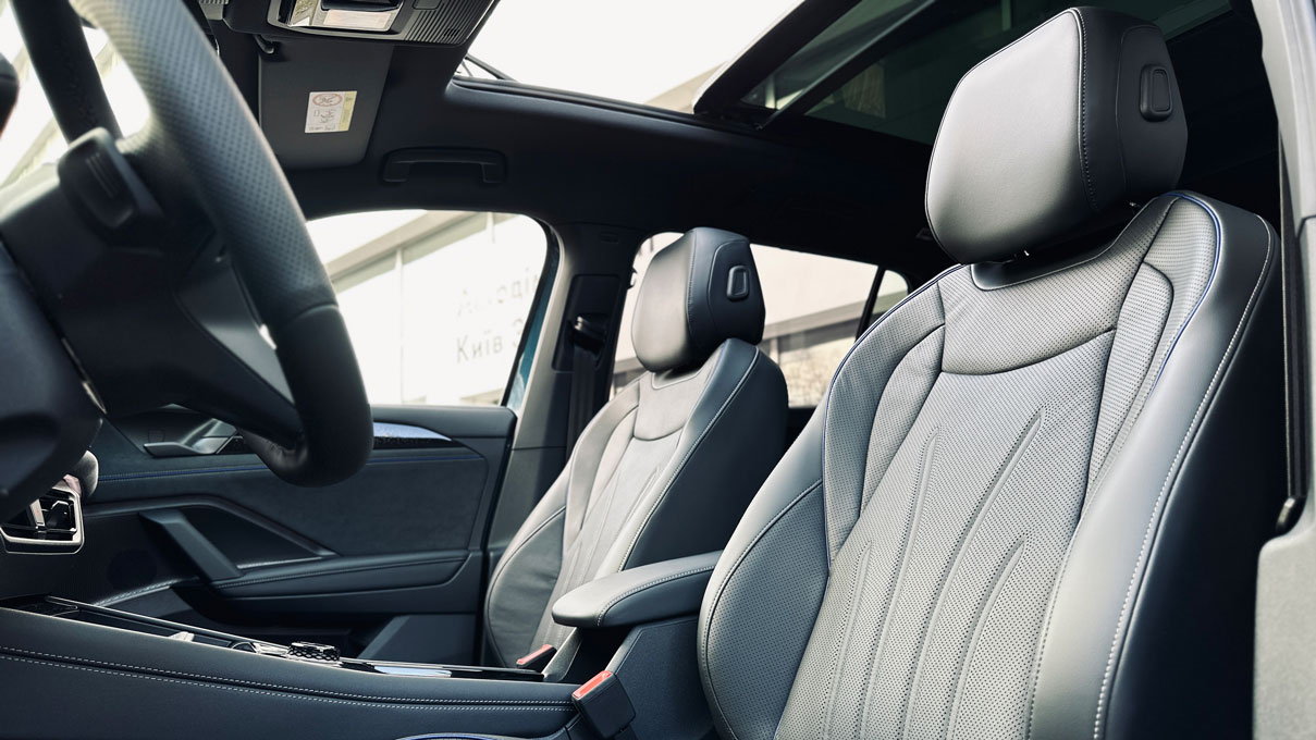Зображення Новий Tayron R-Line Platinum 2.0 TSI 4M