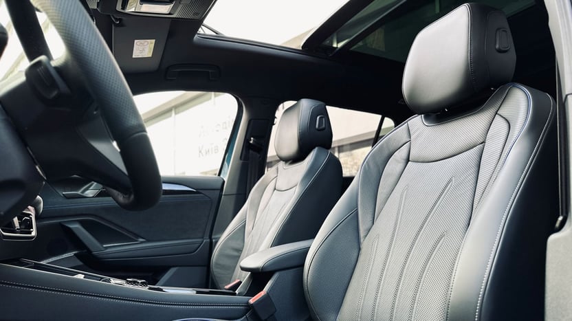 Зображення Новий Tayron R-Line Platinum 2.0 TSI 4M