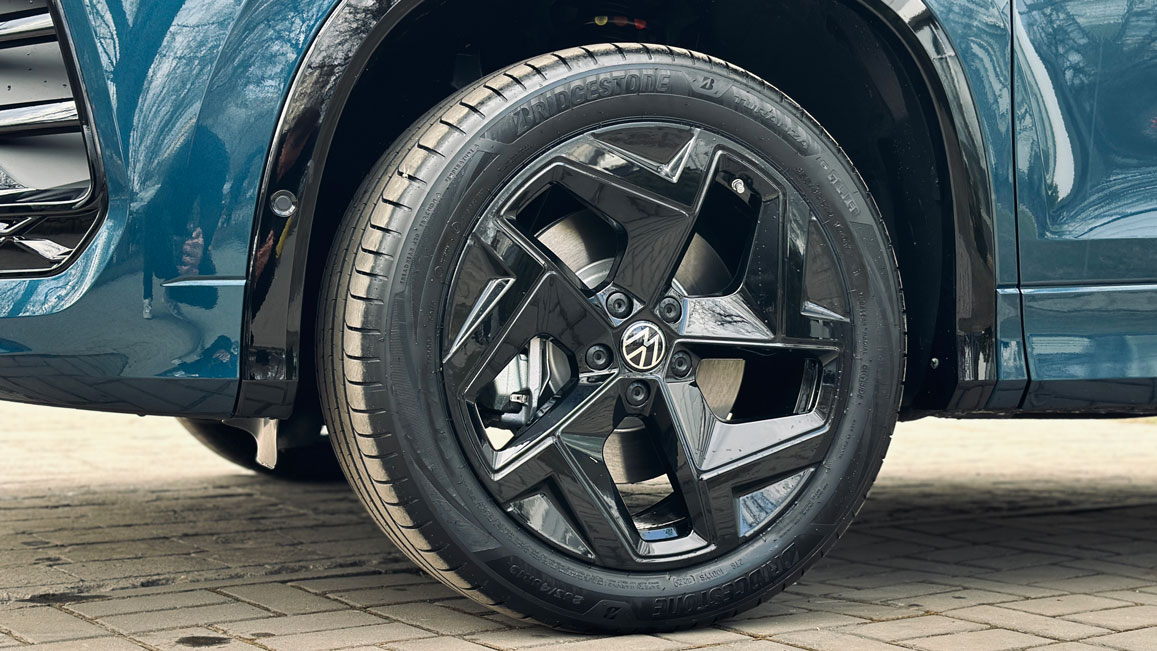 Зображення Новий Tayron R-Line Platinum 2.0 TSI 4M