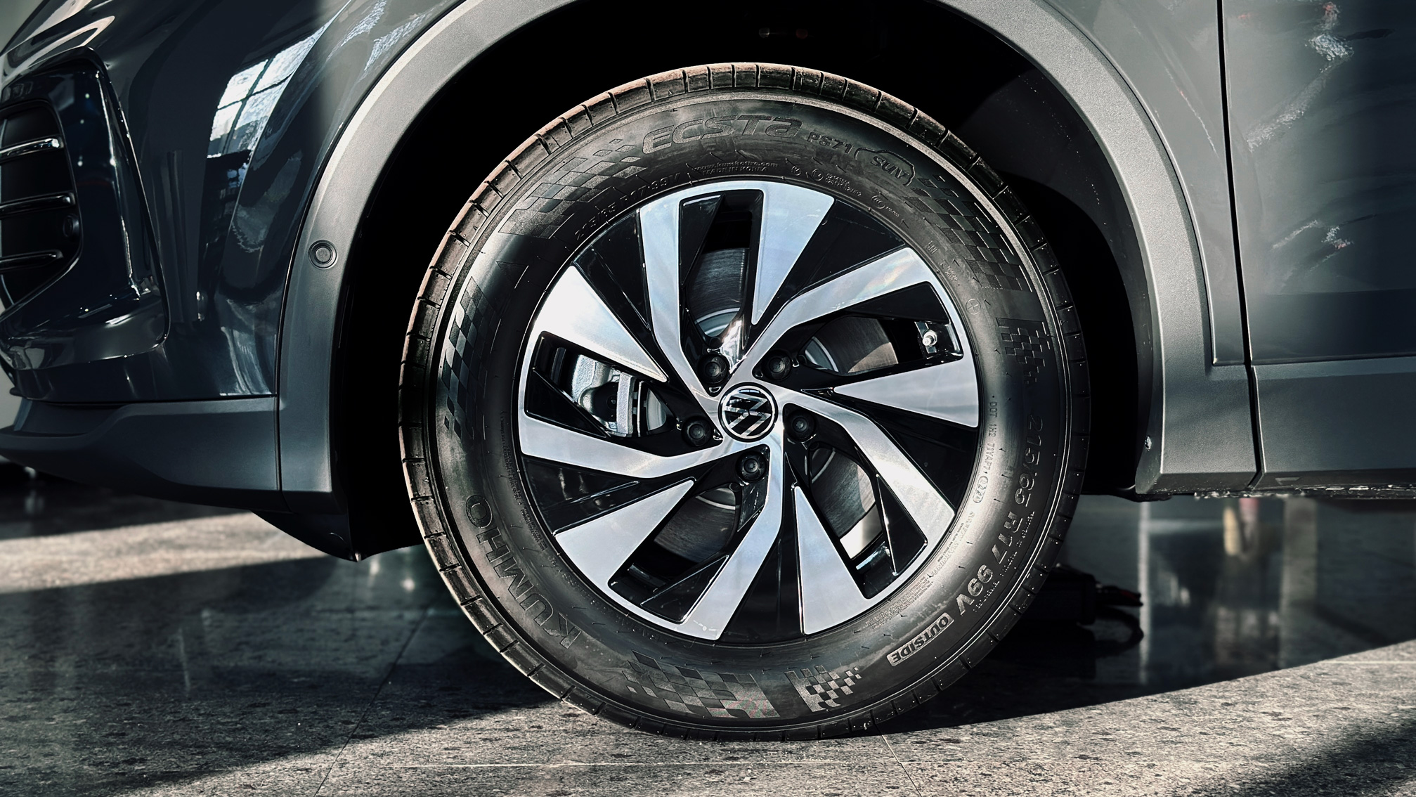 Зображення Tiguan Life 2.0 TDI FWD