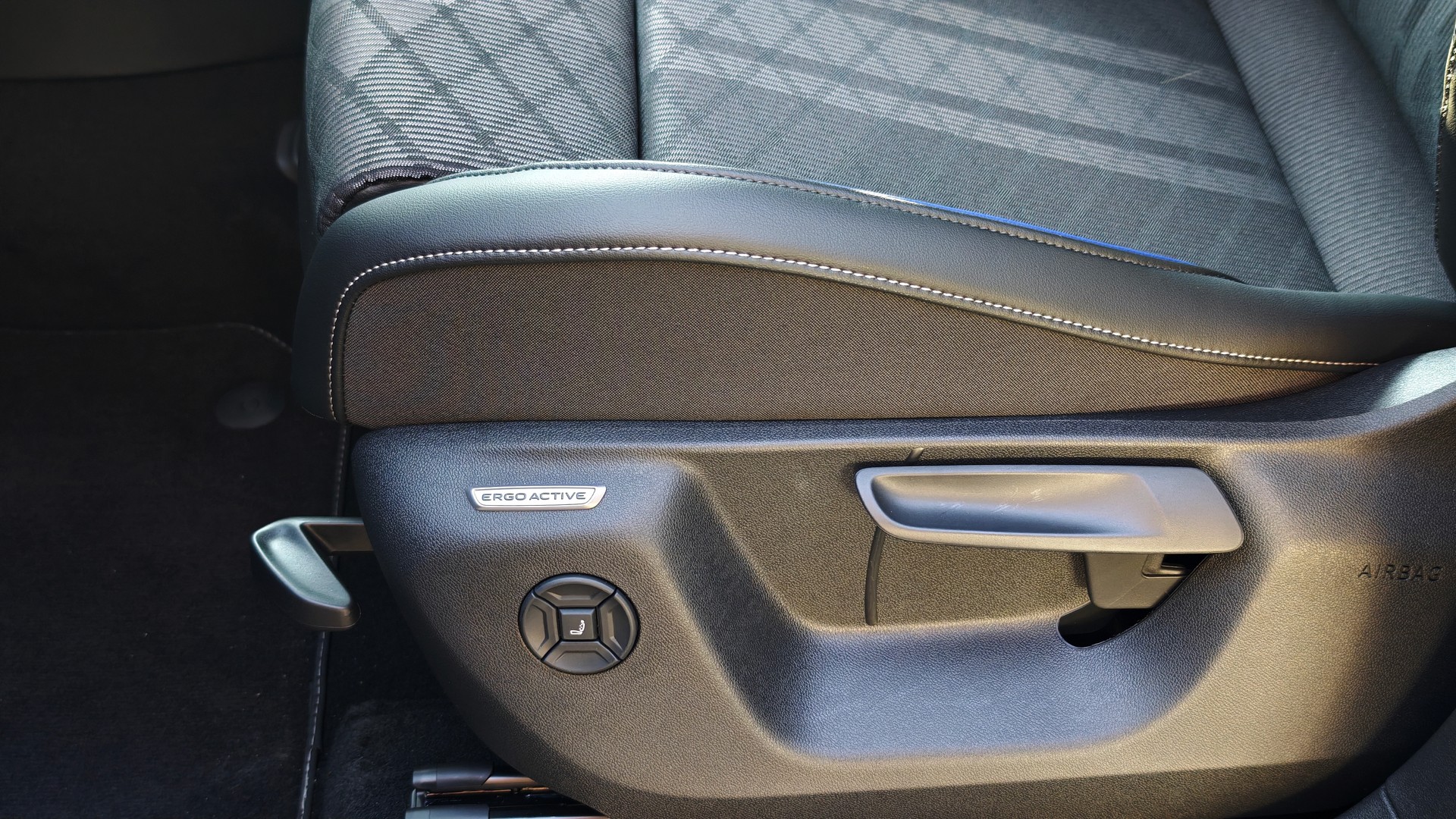 Зображення Tiguan R-Line2.0 TDI 4Motion