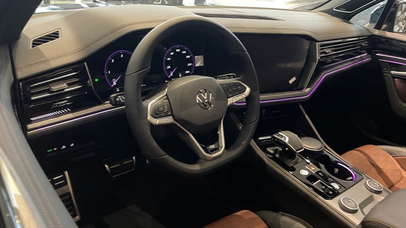 Зображення Touareg R-Line Platinum1 3.0 V6 TDI