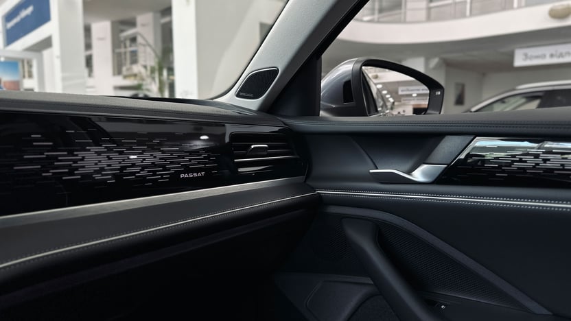 Зображення Новий Passat Elegance 2.0 TDI