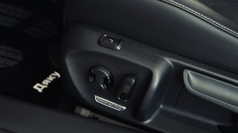 Зображення Новий Passat Elegance 2.0 TSI