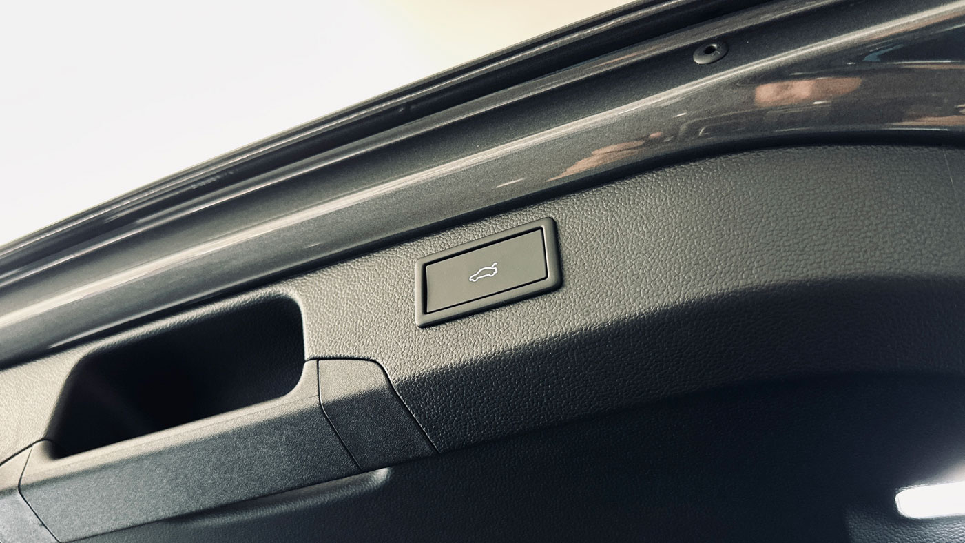 Зображення Новий Passat Elegance 2.0 TSI