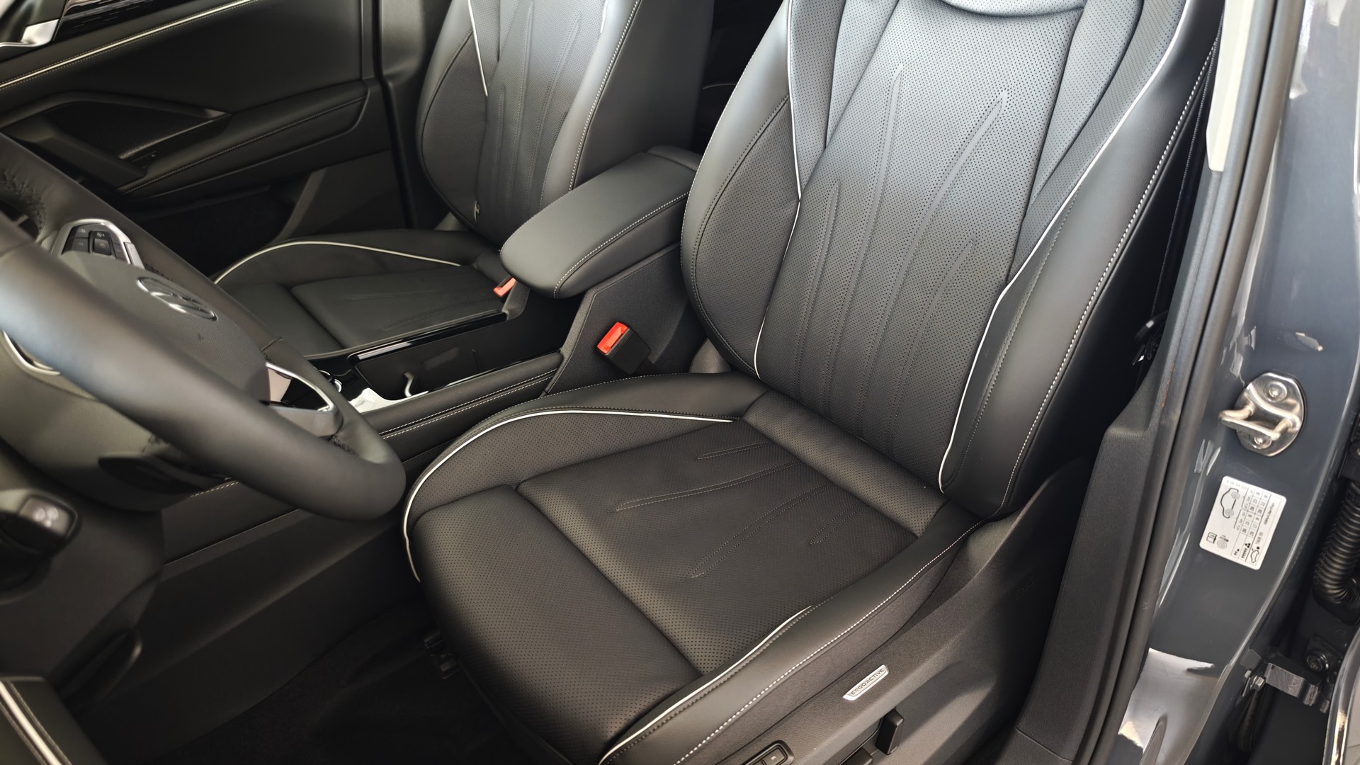 Зображення Новий Tayron Elegance 2.0 TDI 4MOTION