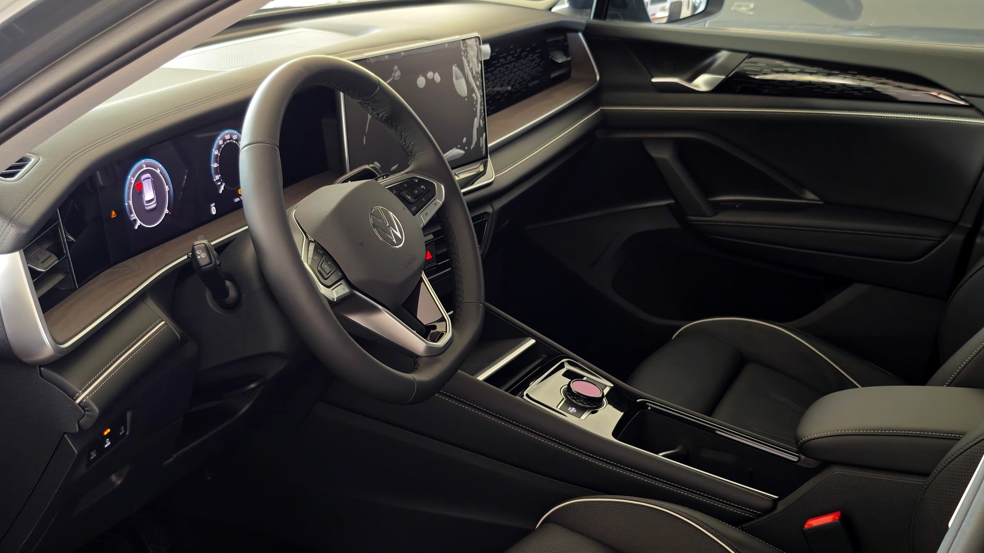 Зображення Новий Tayron Elegance 2.0 TDI 4MOTION