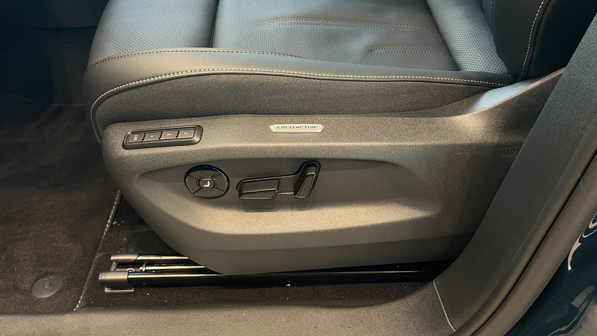 Зображення Tiguan R-Line+ 2.0 TDI 4Motion