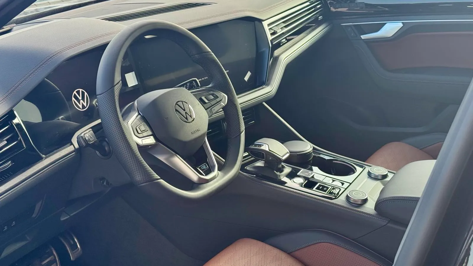 Зображення Touareg R-Line Platinum3 3.0 V6 TDI