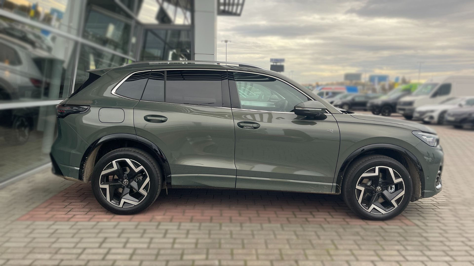 Зображення Tiguan R-Line+ 2.0 TDI 4Motion