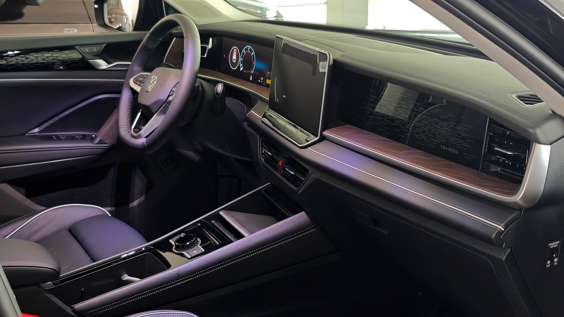 Зображення Новий Tayron Elegance 2.0 TDI 4MOTION