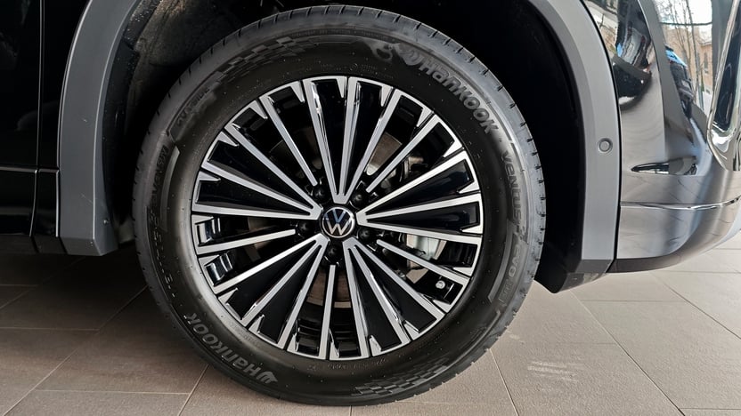 Зображення Новий Tayron Elegance 2.0 TDI 4MOTION