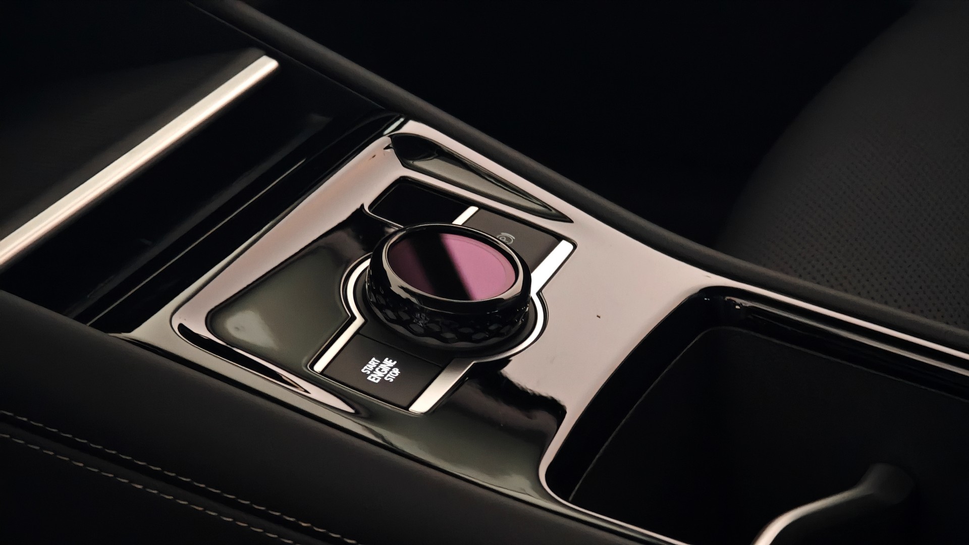 Зображення Новий Tayron Elegance 2.0 TDI 4MOTION