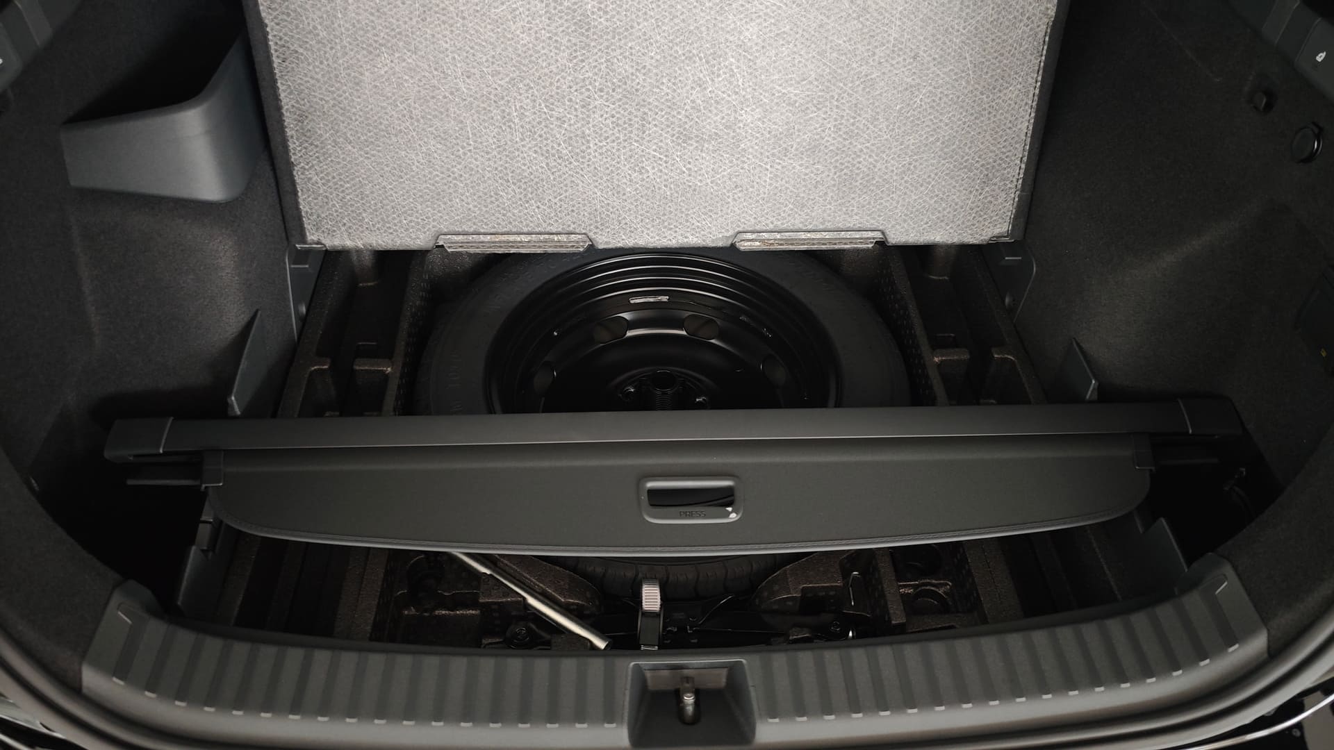 Зображення Новий Tayron Elegance 2.0 TDI 4MOTION