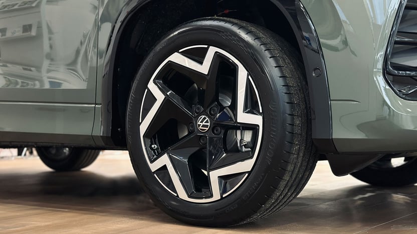 Зображення Новий Tayron R-Line Platinum 2.0 TDI 4M